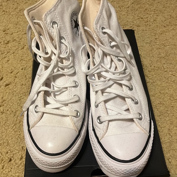 Converse platform - Picture 3 of 5